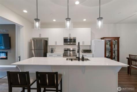 13710 Ash Way Everett WA 98204