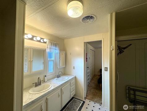 2210 Old Highway 99 South Road Mount Vernon WA 98273