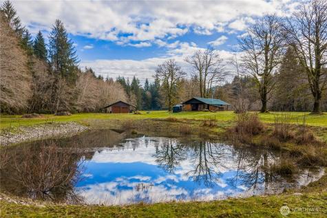 2298 Undie Road Forks WA 98331