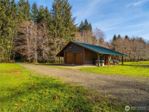 2298 Undie Road Forks WA 98331