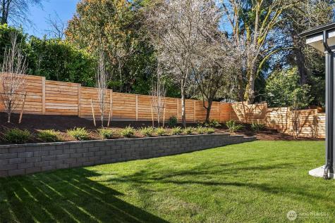 2309 103rd Avenue NE Bellevue WA 98004