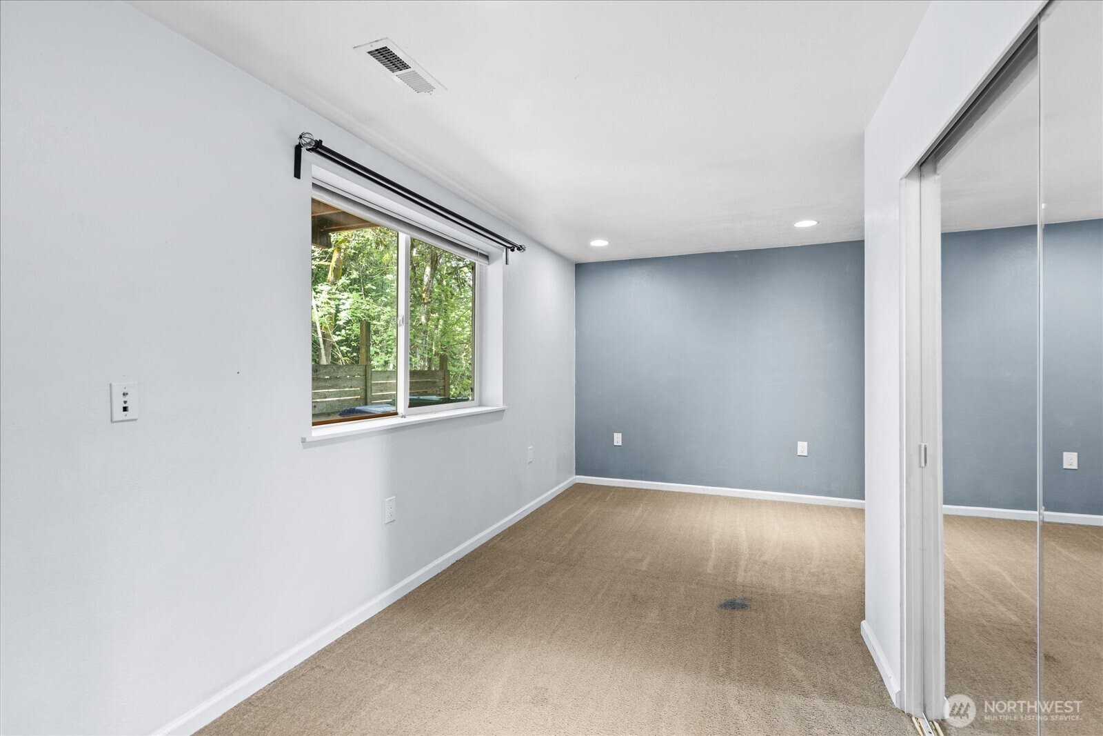 155 Mount Olympus Drive NW Issaquah WA 98027