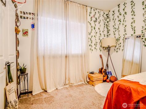 2704 S 120th Place Seattle WA 98168