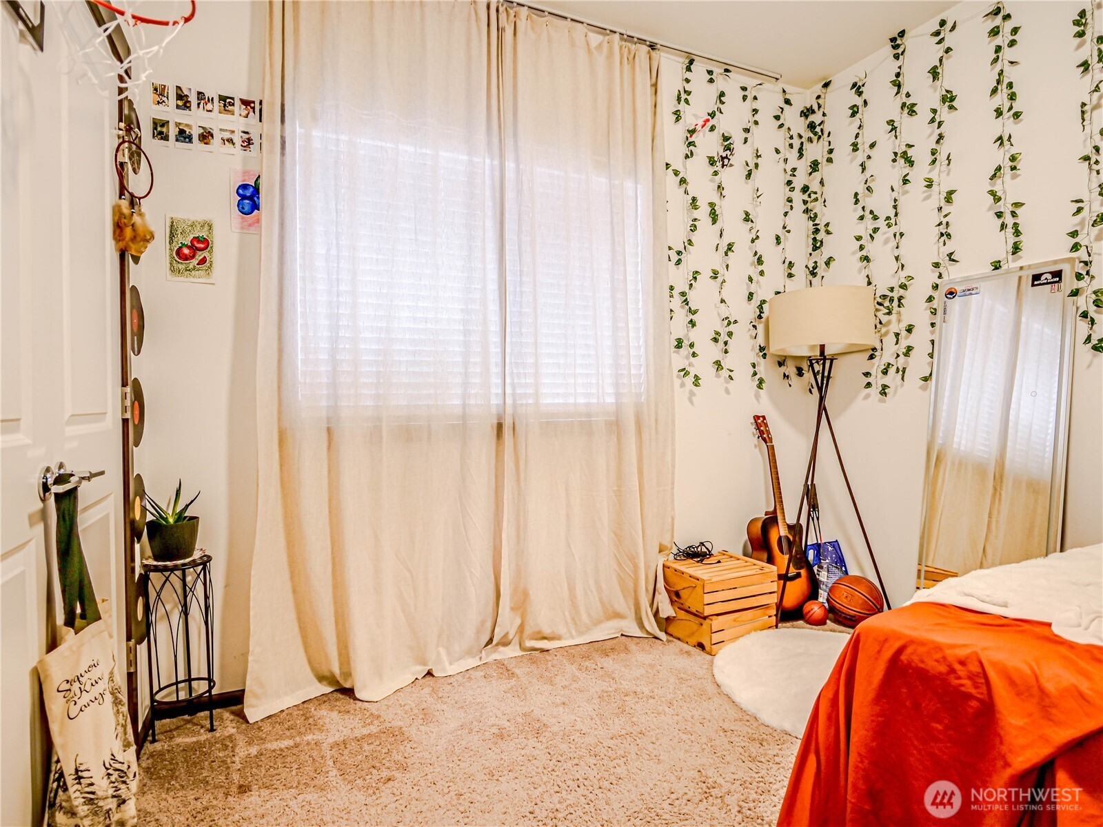 2704 S 120th Place Seattle WA 98168