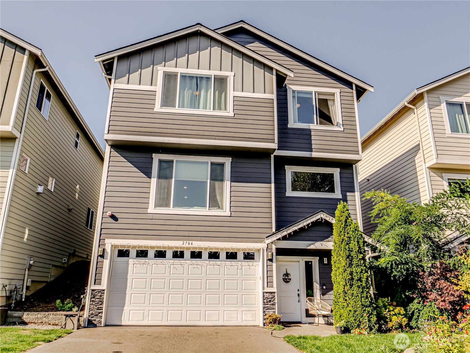 2704 S 120th Place Seattle WA 98168