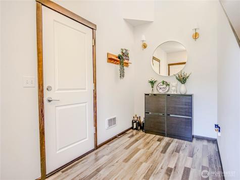 2704 S 120th Place Seattle WA 98168