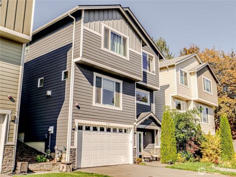 2704 120TH Seattle WA 98168