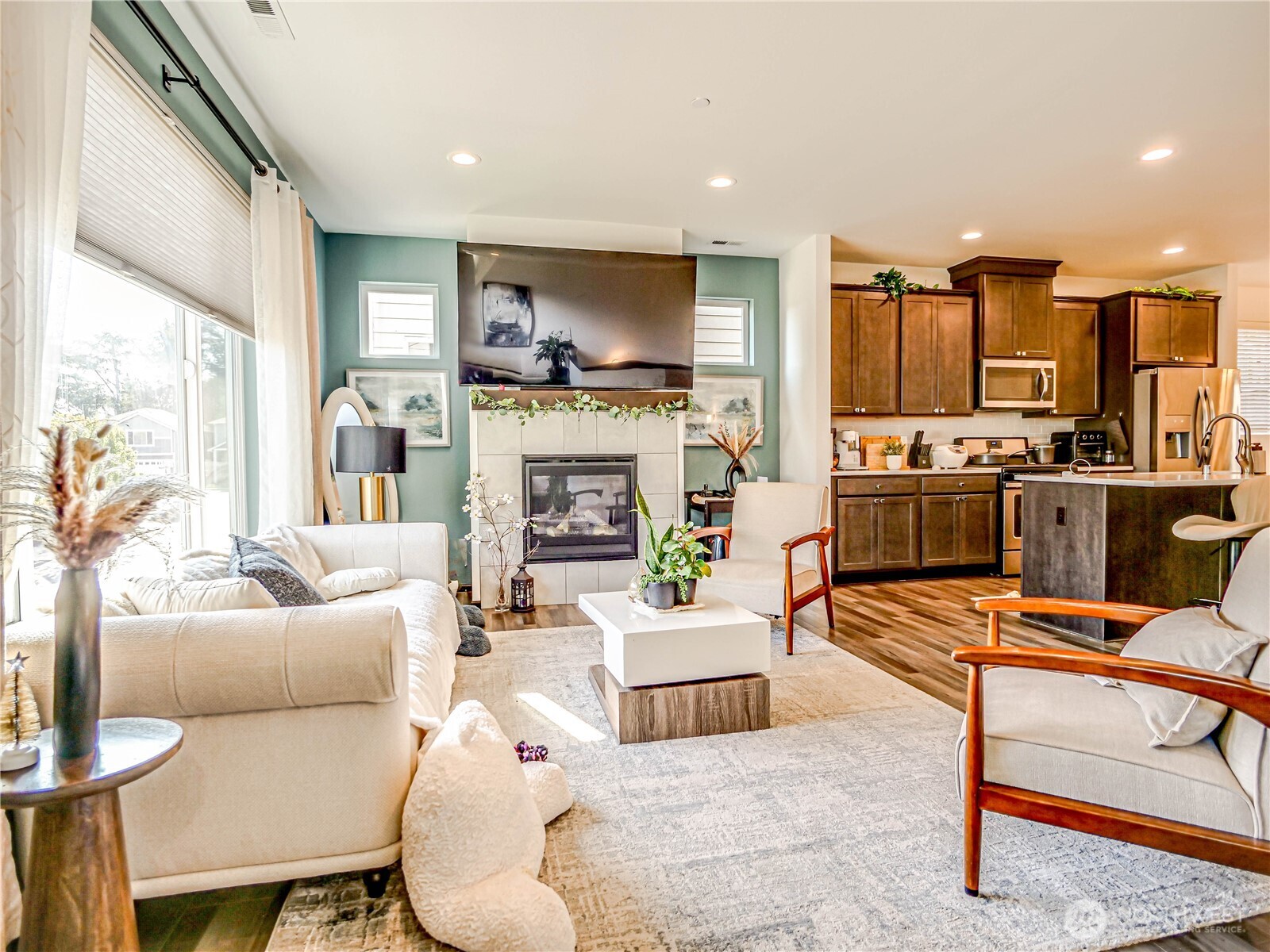 2704 S 120th Place Seattle WA 98168