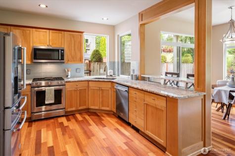 6008 NE 1st Circle Renton WA 98059
