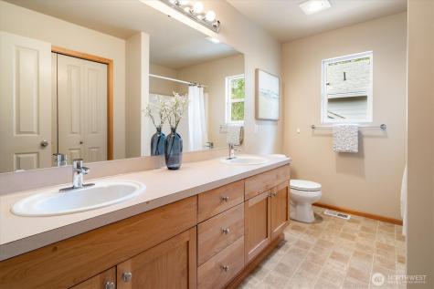 6008 NE 1st Circle Renton WA 98059