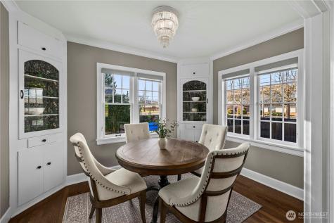926 Lewis Avenue Sumner WA 98390