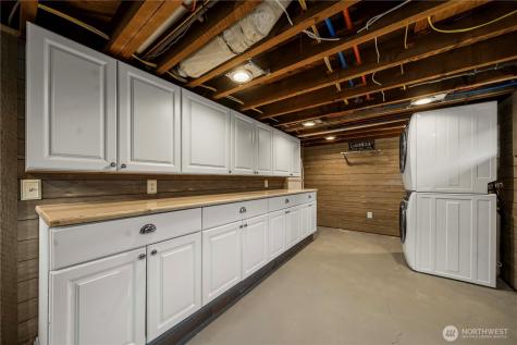 926 Lewis Avenue Sumner WA 98390