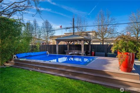926 Lewis Avenue Sumner WA 98390