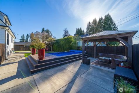 926 Lewis Avenue Sumner WA 98390