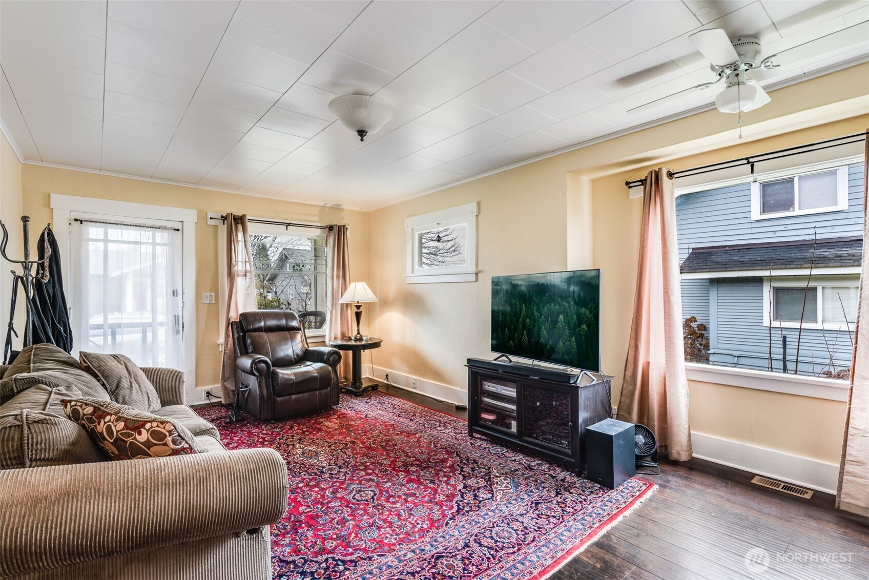 220 S 47th Street Tacoma WA 98408