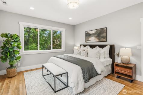 3509 W Thurman Street Seattle WA 98199