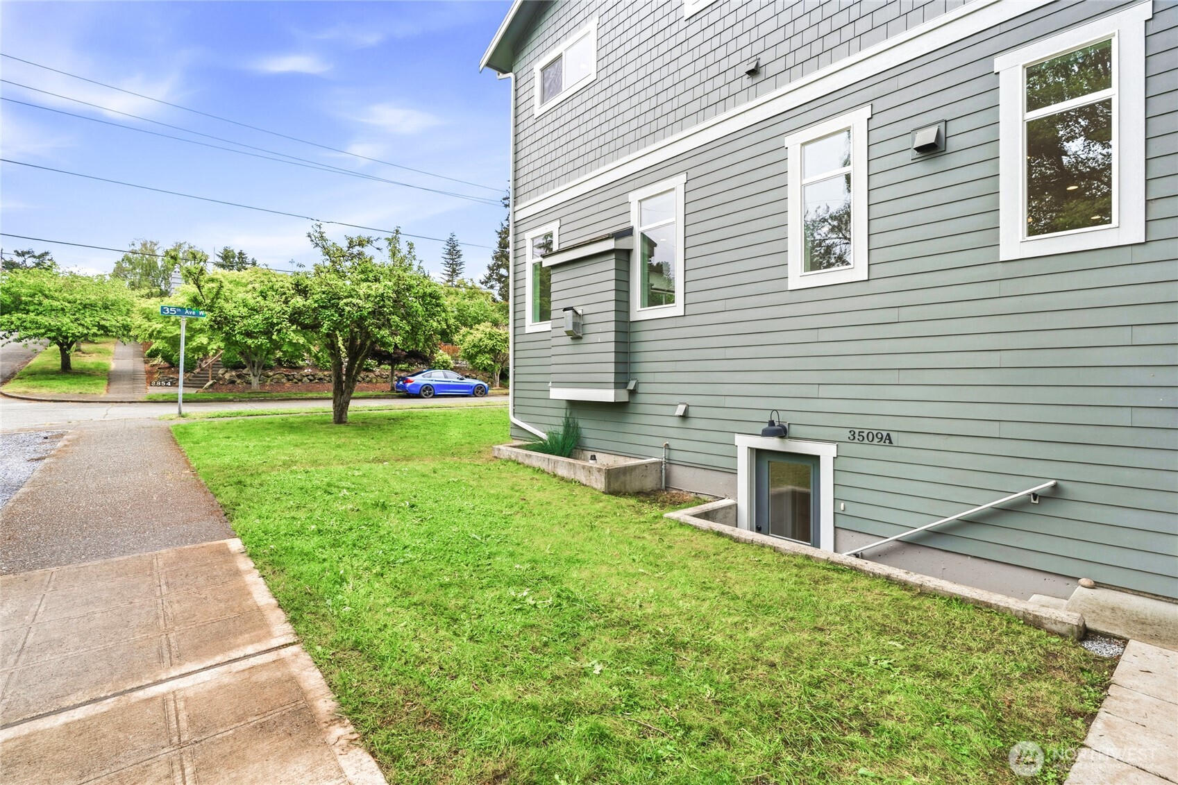 3509 W Thurman Street Seattle WA 98199
