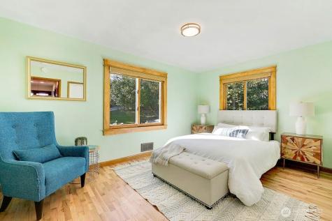 1106 Madison Street Port Townsend WA 98368
