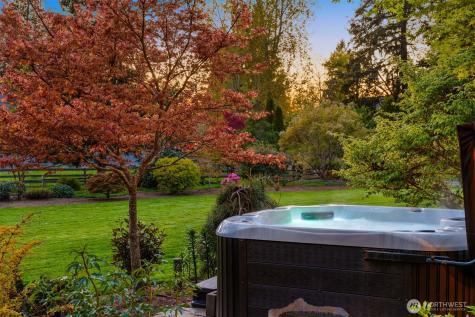 15032 152nd Avenue NE Woodinville WA 98072