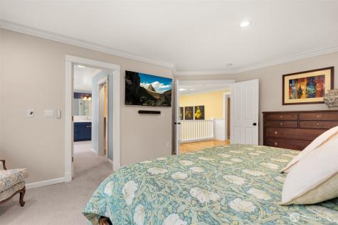 15032 152nd Avenue NE Woodinville WA 98072