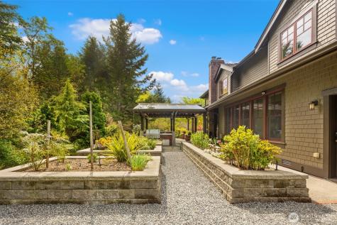 15032 152nd Avenue NE Woodinville WA 98072