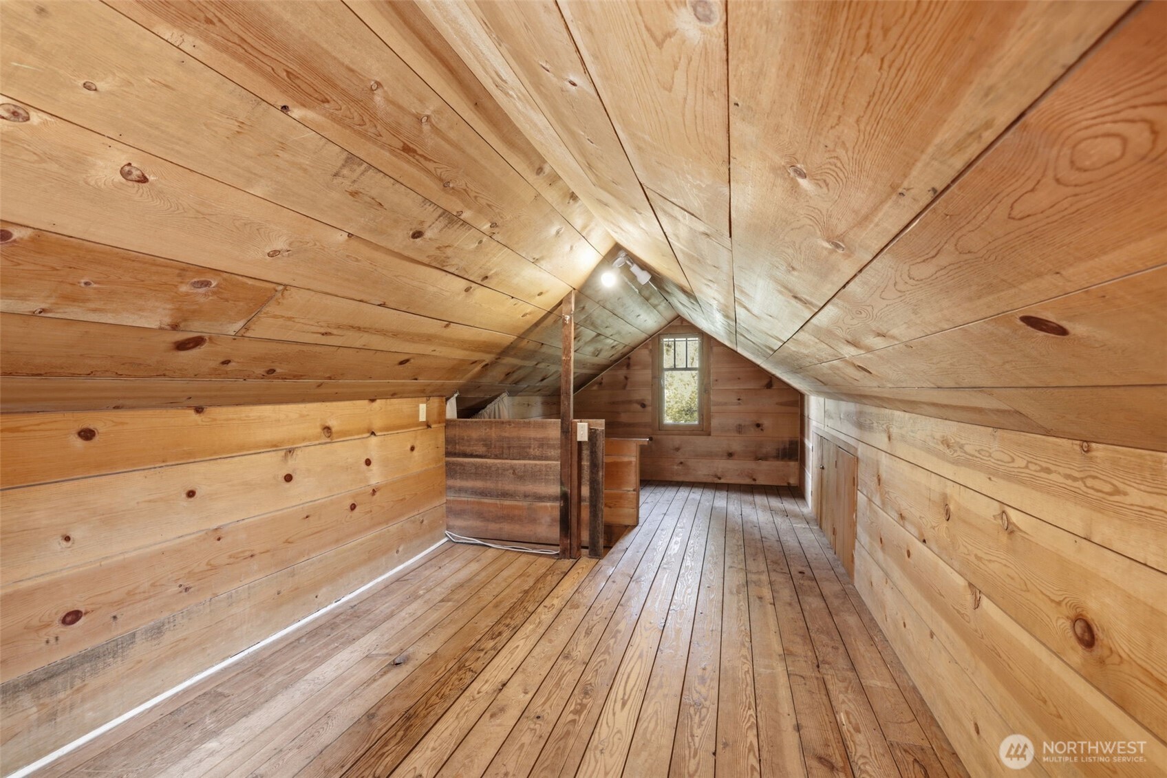 881 Lake Cabins Road Ronald WA 98940