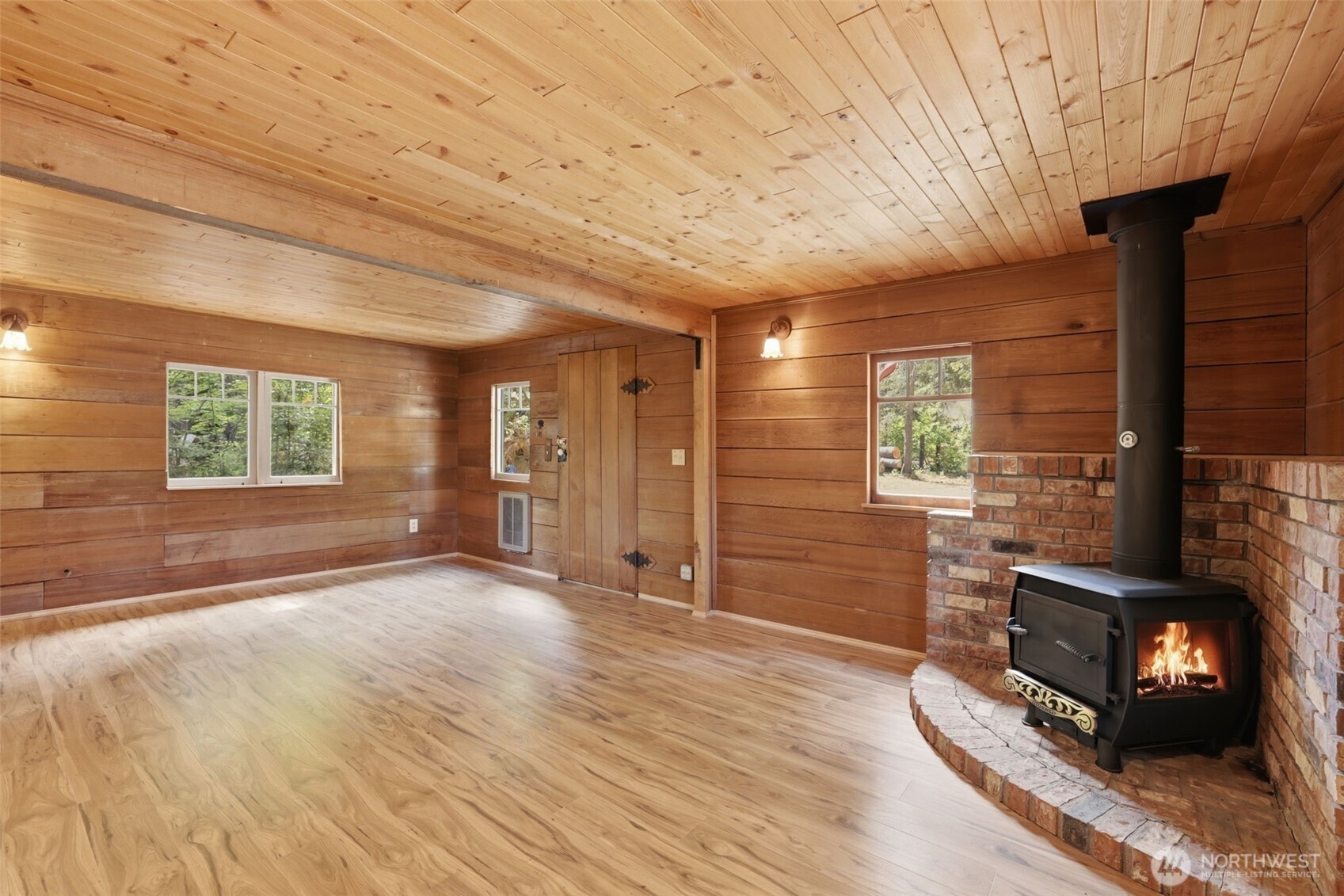 881 Lake Cabins Road Ronald WA 98940