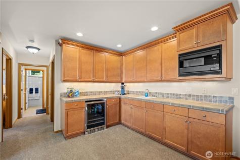 1040 Cassius Court Camano Island WA 98282