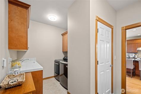 1040 Cassius Court Camano Island WA 98282