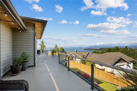 1040 Cassius Court Camano Island WA 98282