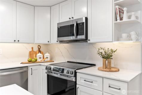 1510 Maple Lane Kent WA 98030