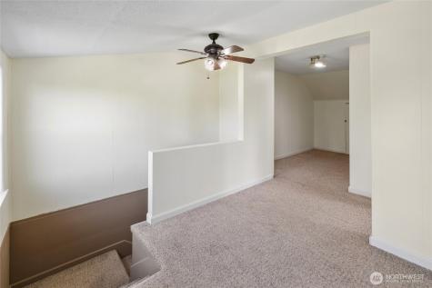 9334 E B Street Tacoma WA 98445