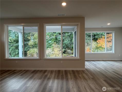 17523 NE Midnight Sun Loop Poulsbo WA 98370