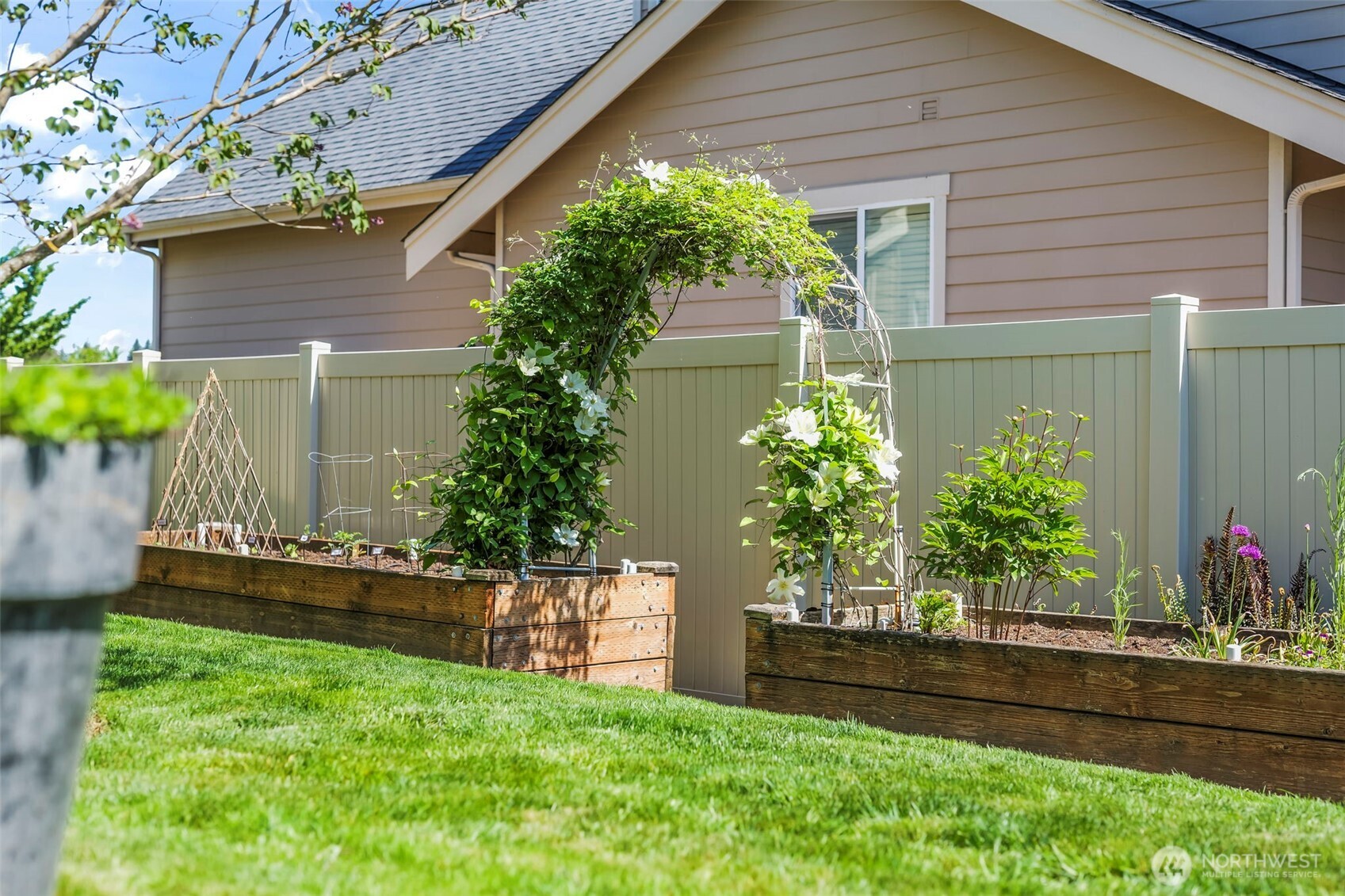 2215 Nevada Court Milton WA 98354