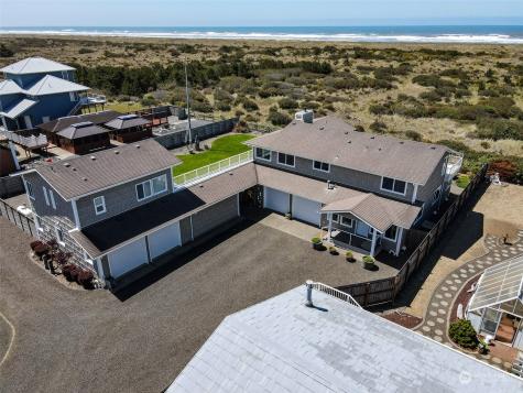 935 S Sand Dune Avenue SW Ocean Shores WA 98569