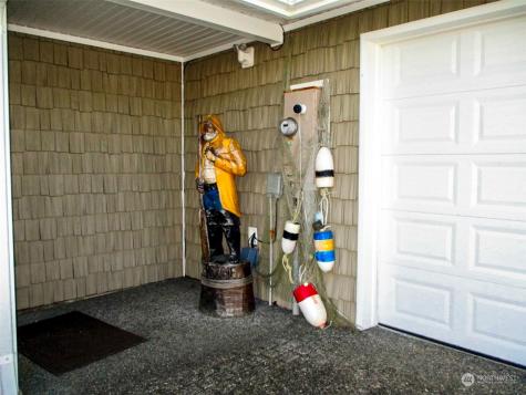 935 S Sand Dune Avenue SW Ocean Shores WA 98569