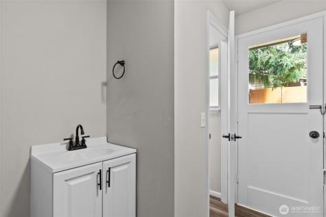 316 S 308th Street Federal Way WA 98003