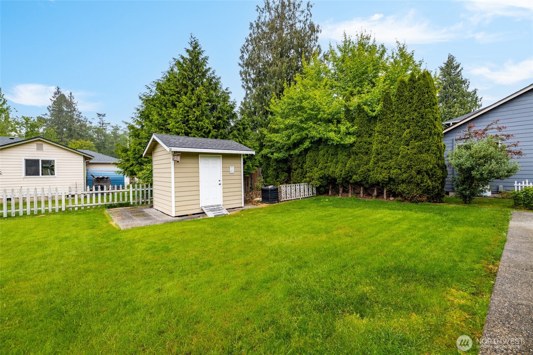 7857 264th Place NW Stanwood WA 98292