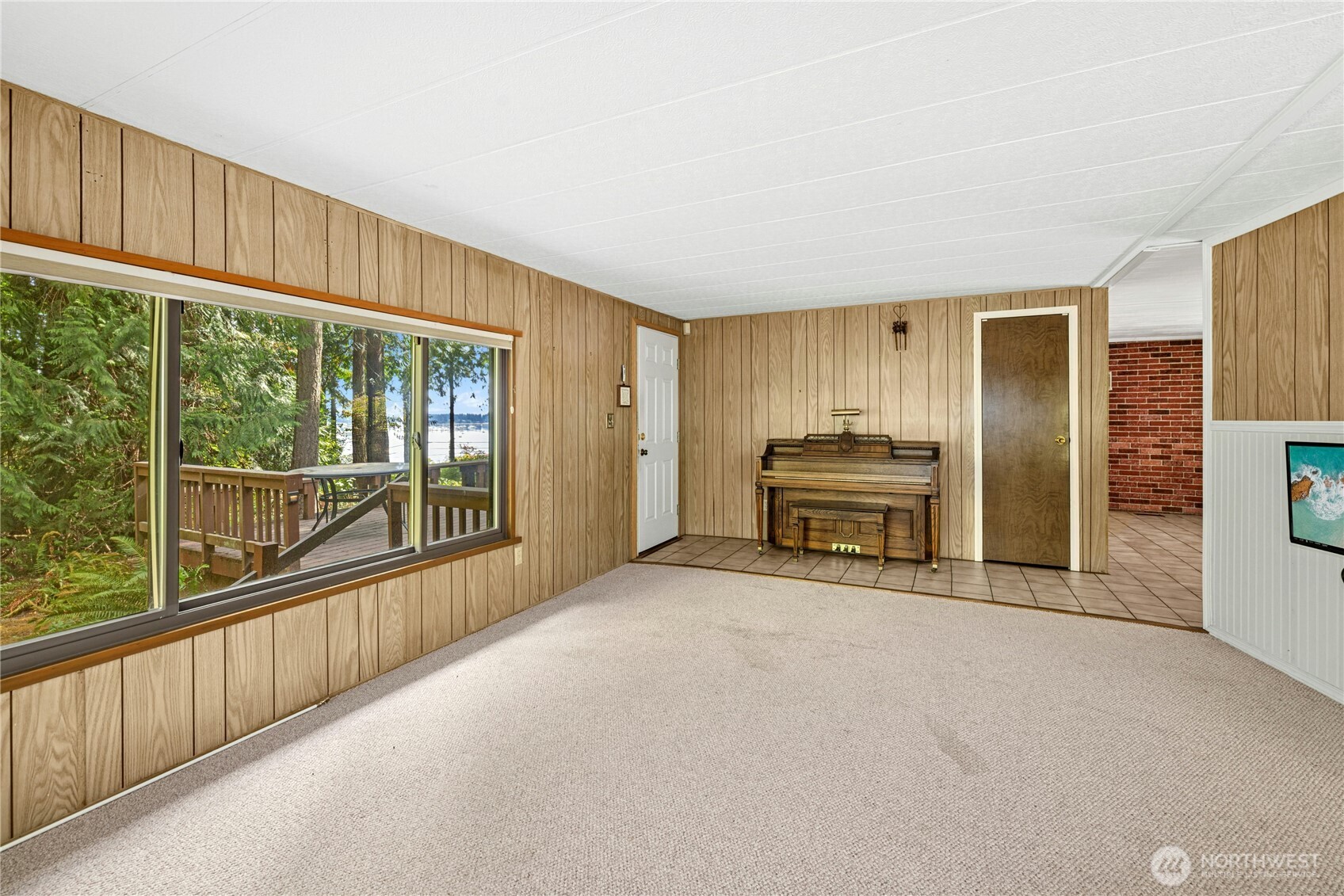 19301 Viking Avenue NW Poulsbo WA 98370