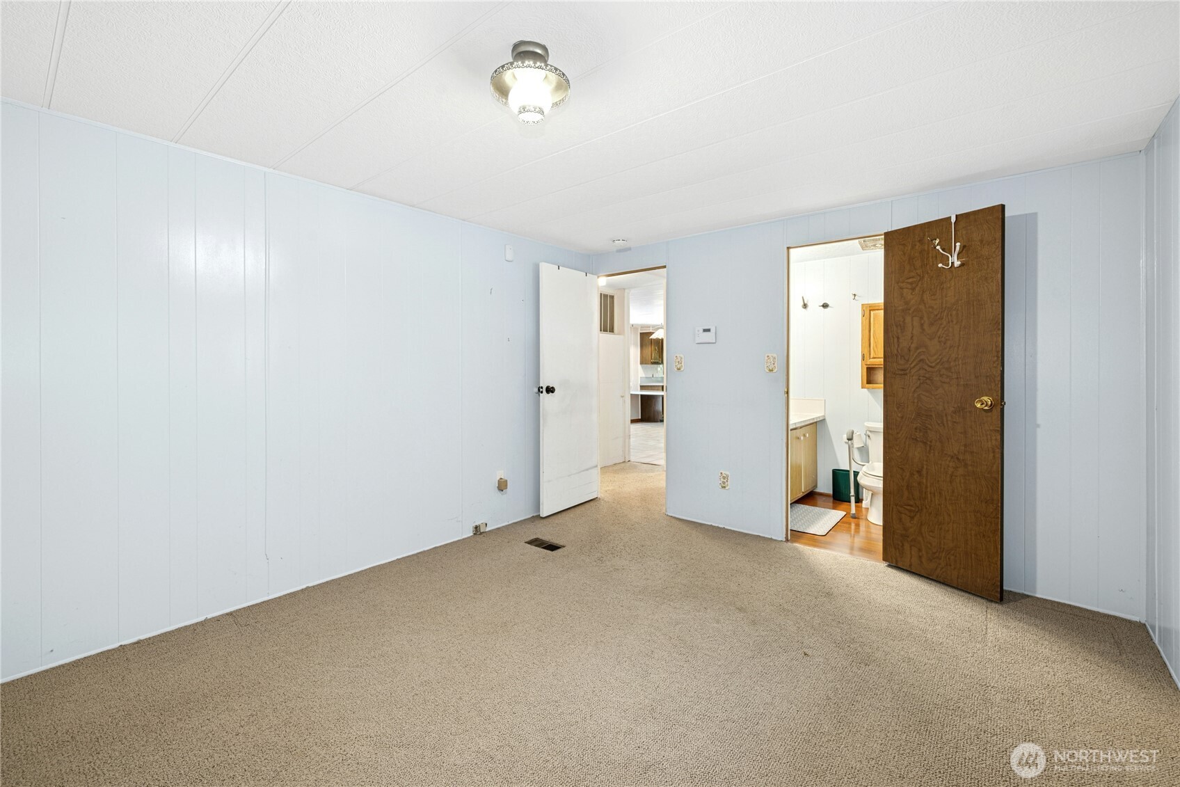19301 Viking Avenue NW Poulsbo WA 98370