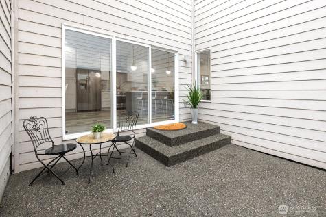 11870 SE 5th Street Bellevue WA 98005