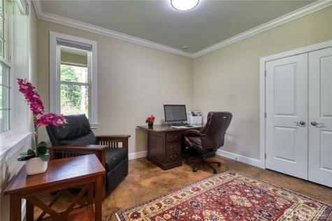 1427 Mckenzie Way Point Roberts WA 98281
