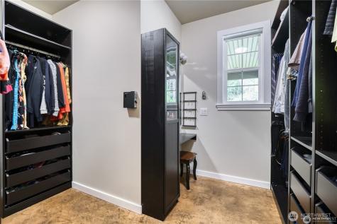 1427 Mckenzie Way Point Roberts WA 98281