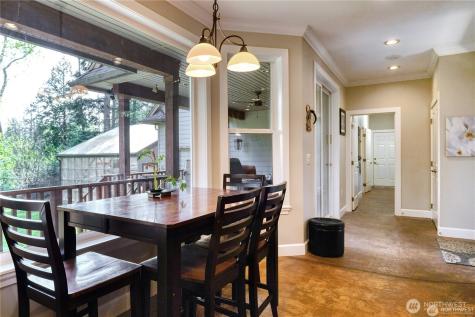 1427 Mckenzie Way Point Roberts WA 98281