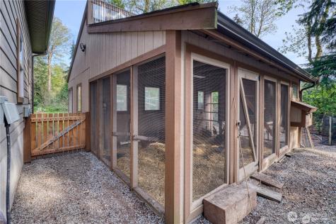 1427 Mckenzie Way Point Roberts WA 98281
