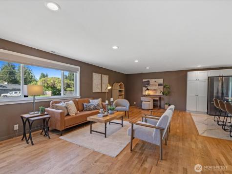 18014 110th Place SE Renton WA 98055