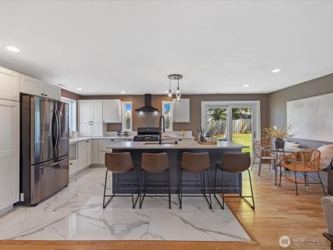 18014 110th Place SE Renton WA 98055
