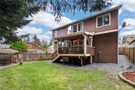 4002 22nd Street SE Puyallup WA 98374