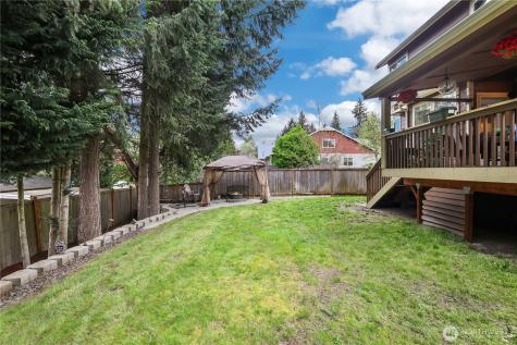 4002 22nd Street SE Puyallup WA 98374