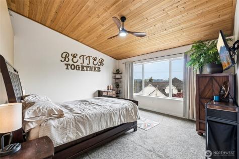 1929 19th Avenue Ct SE Puyallup WA 98372